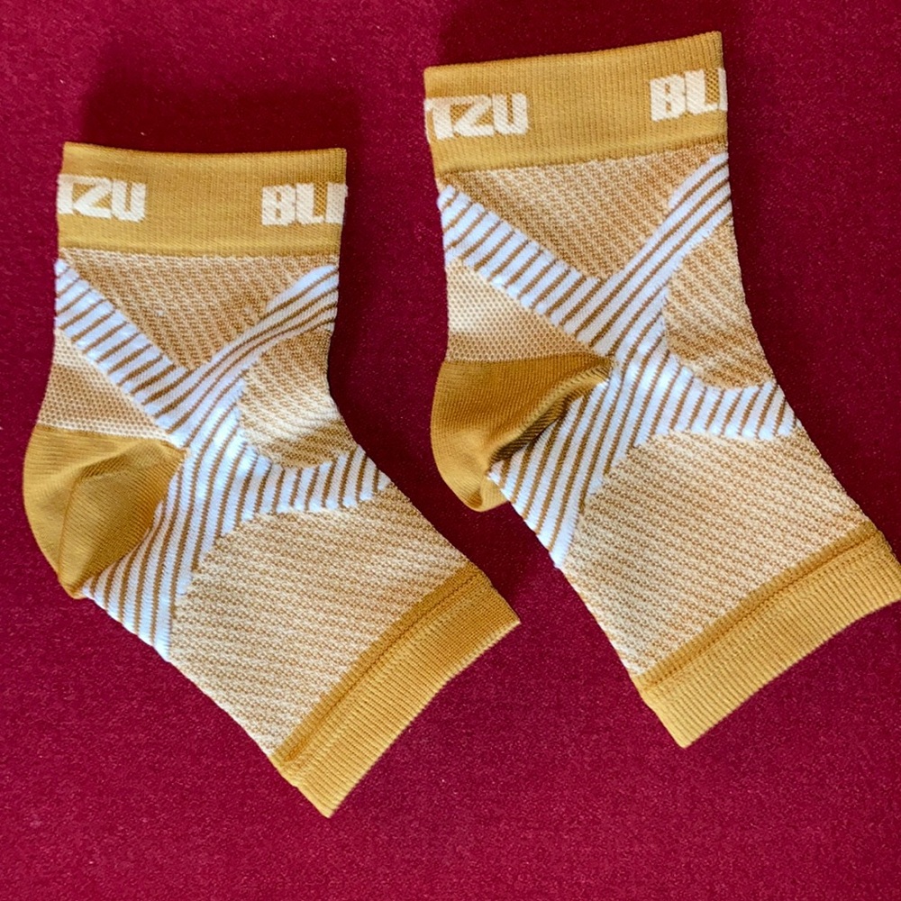 BLITZU open toe Socks